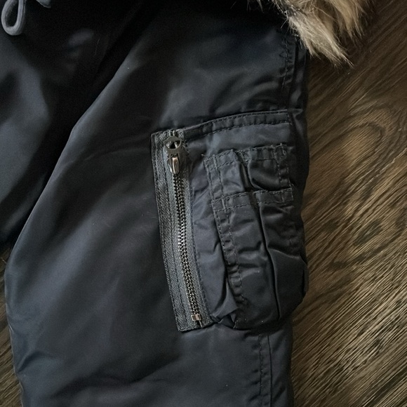 Polo Ralph Lauren Faux Fur-Trimmed Nylon-Shell Down Bomber Jacket - Picture 5 of 6